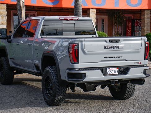 Used 2024 GMC Sierra 2500 AT4 w/ AT4 Premium Plus Package image 7