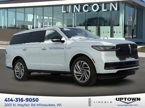 New 2025 Lincoln Navigator Reserve image 1