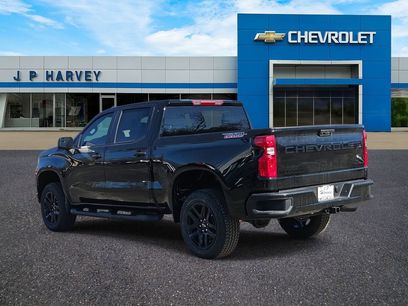 New 2026 Chevrolet Silverado 1500 Custom Trail Boss w/ Turbomax Blackout Package