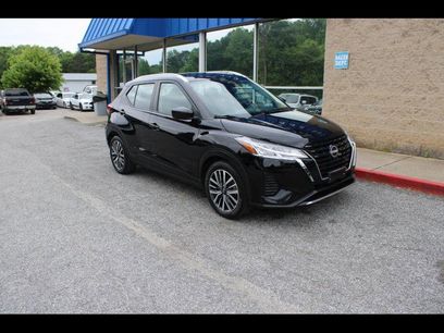 Used 2022 Nissan Kicks SV