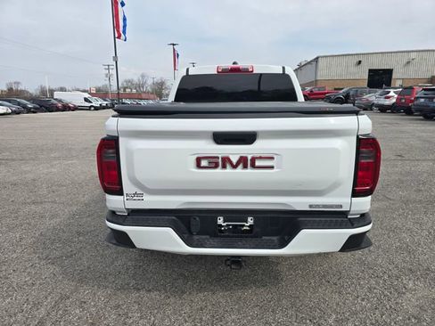 Used 2023 GMC Canyon Elevation image 4