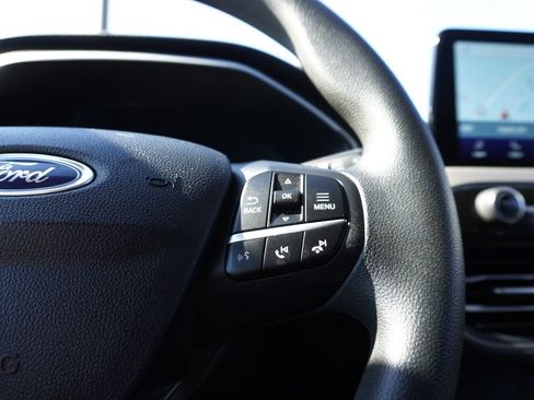 Used 2022 Ford Escape SE image 21