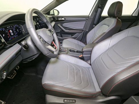 Certified 2025 Volkswagen Jetta GLI Autobahn FWD image 43
