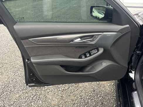 Used 2026 Cadillac CT5 V Blackwing w/ Super Cruise 1 Package image 17