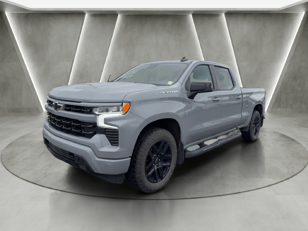 Used 2024 Chevrolet Silverado 1500 RST w/ Protection Package AWD/4WD image 3