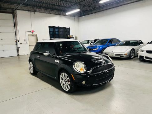 Used 2009 MINI Cooper S FWD image 4