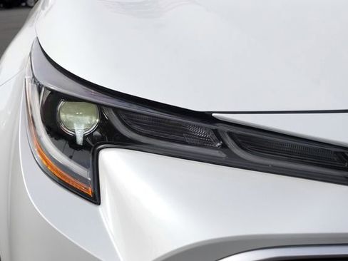 Certified 2022 Toyota Corolla XSE image 6