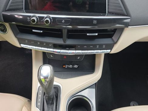 Used 2020 Cadillac CT4 Luxury w/ Bose Premium Audio Package RWD image 6