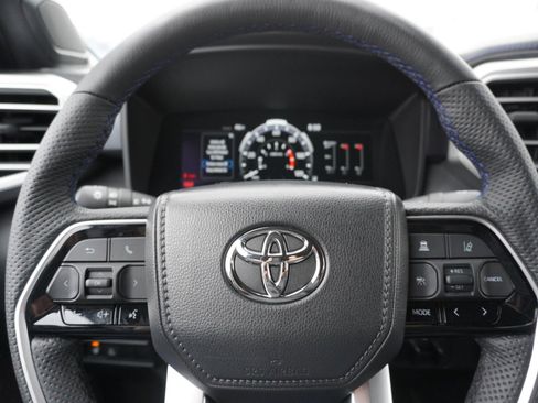 Used 2025 Toyota Tundra Platinum image 27