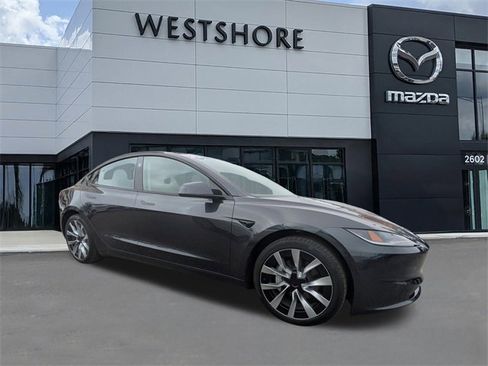 Used 2024 Tesla Model 3 Standard Range image 1