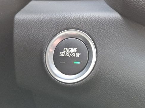 Used 2023 GMC Terrain SLE w/ Driver Convenience Package FWD image 12
