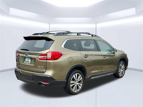Used 2022 Subaru Ascent Limited AWD/4WD image 5