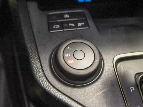 Used 2022 Ford Ranger XLT w/ Equipment Group 302A High image 29