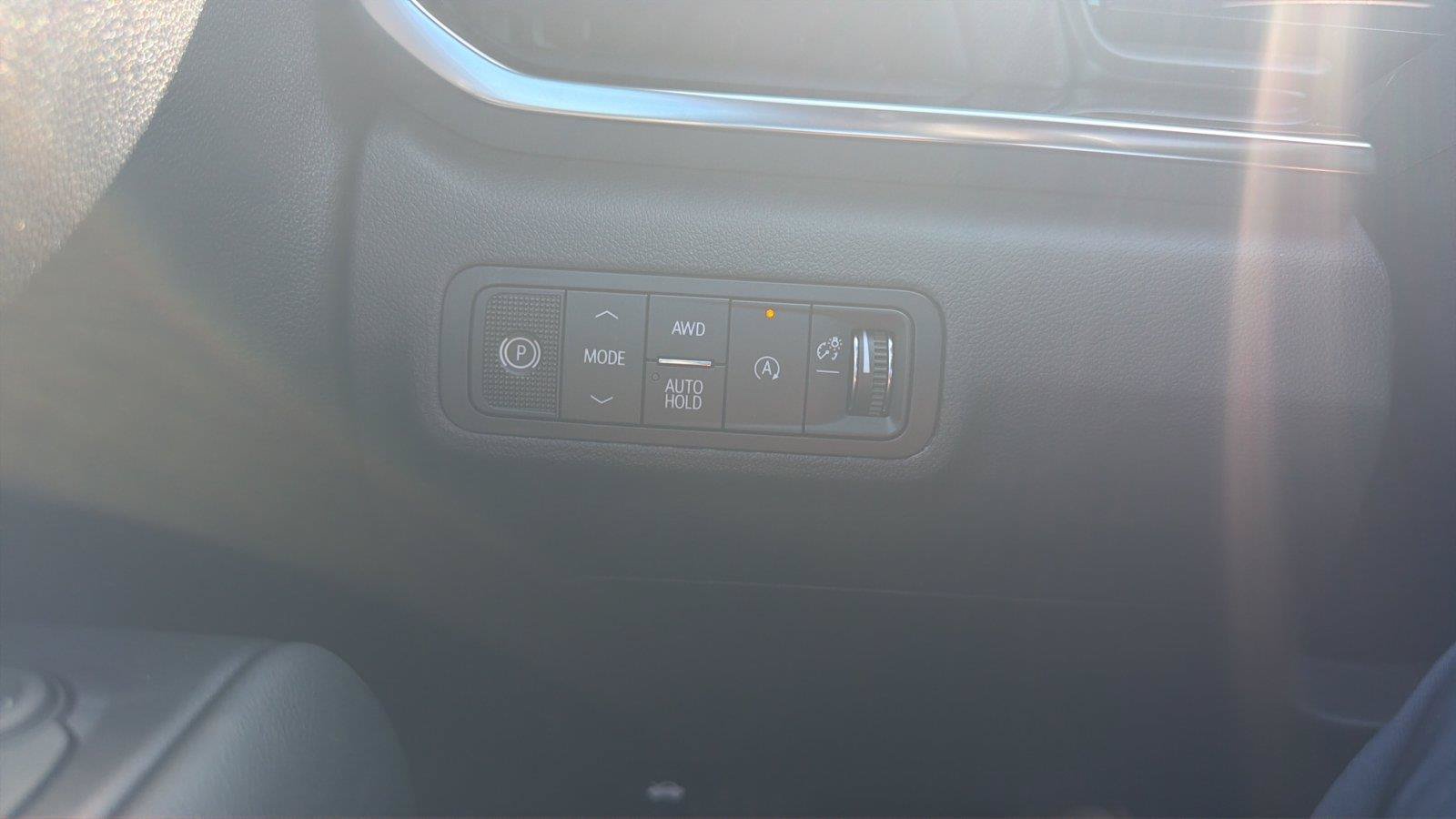 New 2027 GMC Terrain Elevation w/ Elevation Premium Package AWD/4WD image 14