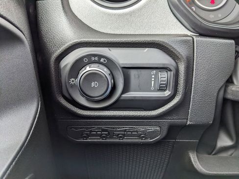 Used 2026 Jeep Wrangler Sport image 45