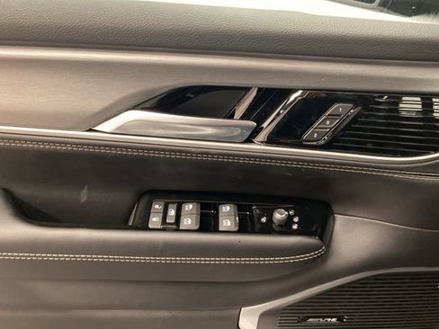 New 2026 Jeep Grand Wagoneer 4WD image 21