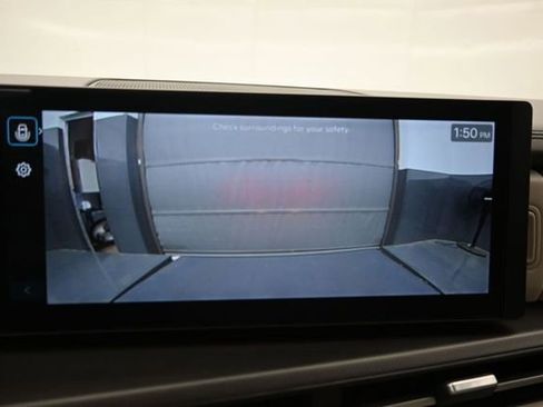 Used 2025 Hyundai Santa Fe SEL AWD/4WD image 19