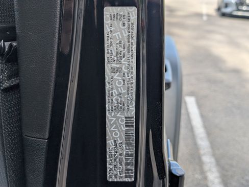 Used 2025 Jeep Wrangler Unlimited Rubicon 4xe w/ Convenience Group image 35