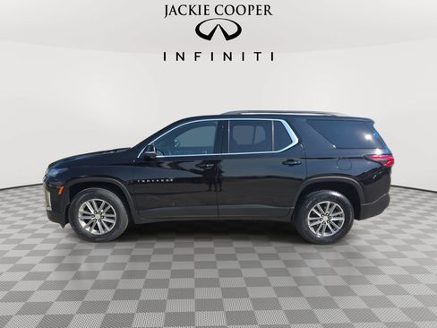 Used 2023 Chevrolet Traverse LT w/ LPO, Floor Liner Package FWD image 8