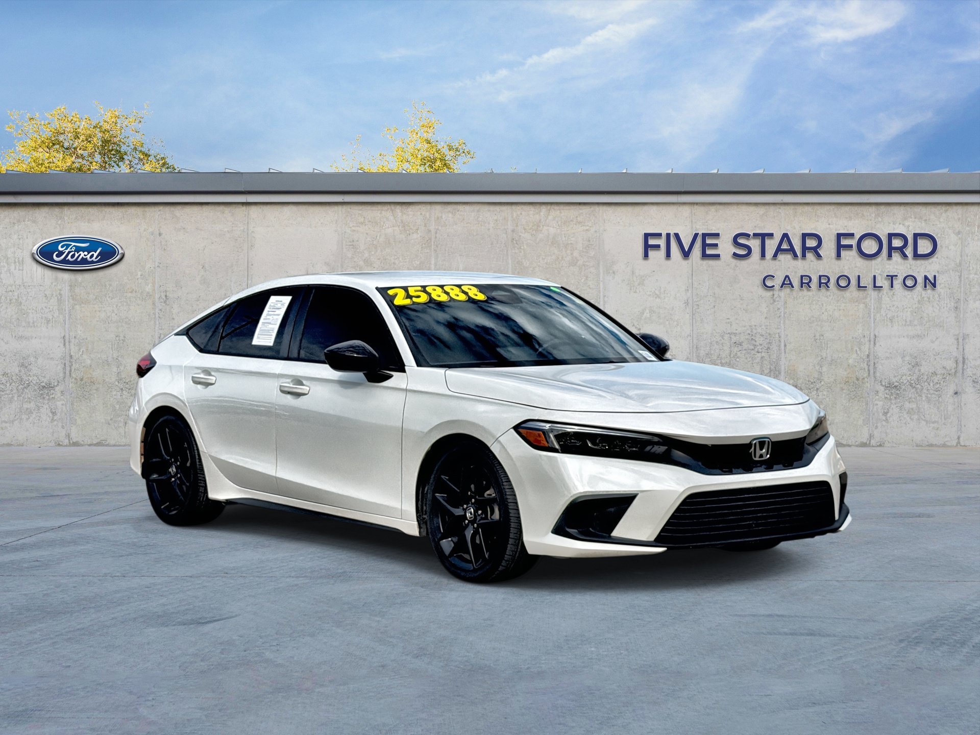 Used 2023 Honda Civic Sport image 1