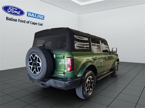 Used 2022 Ford Bronco Outer Banks image 6