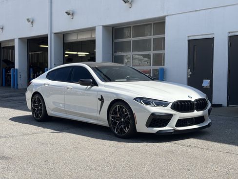 Used 2025 BMW M8 Competition AWD/4WD image 5