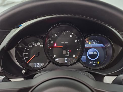 Used 2024 Porsche 718 Boxster RWD image 39