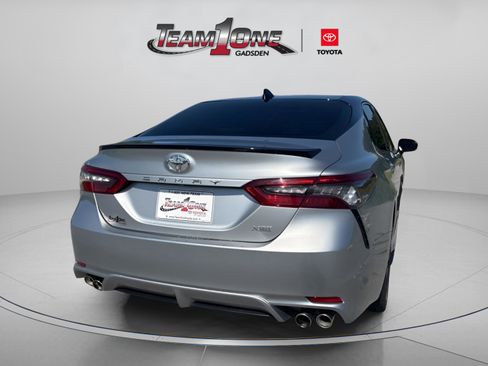 Used 2022 Toyota Camry XSE image 7