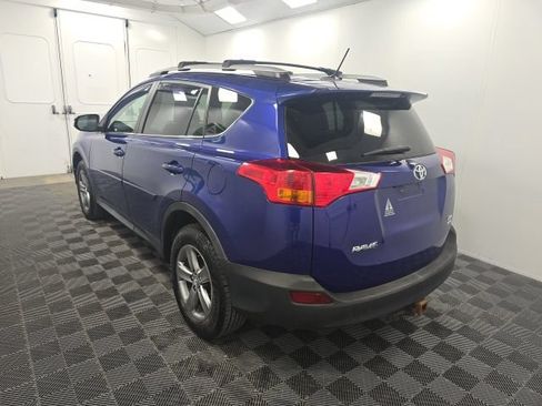 Used 2015 Toyota RAV4 XLE AWD/4WD image 5