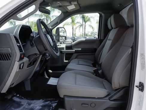 Used 2022 Ford F550 2WD Regular Cab Super Duty w/ XLT Value Package image 20