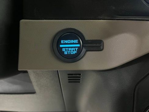 Used 2022 Ford Bronco Big Bend image 16