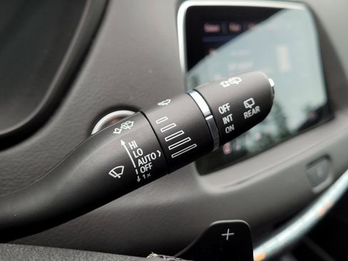 Used 2023 Cadillac XT4 Premium Luxury w/ Cold Weather Package FWD image 33