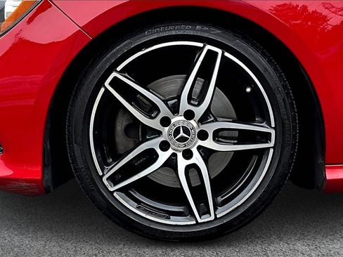 Used 2018 Mercedes-Benz CLA 250 4MATIC image 34