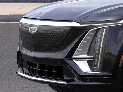 New 2026 Cadillac Lyriq Luxury image 13