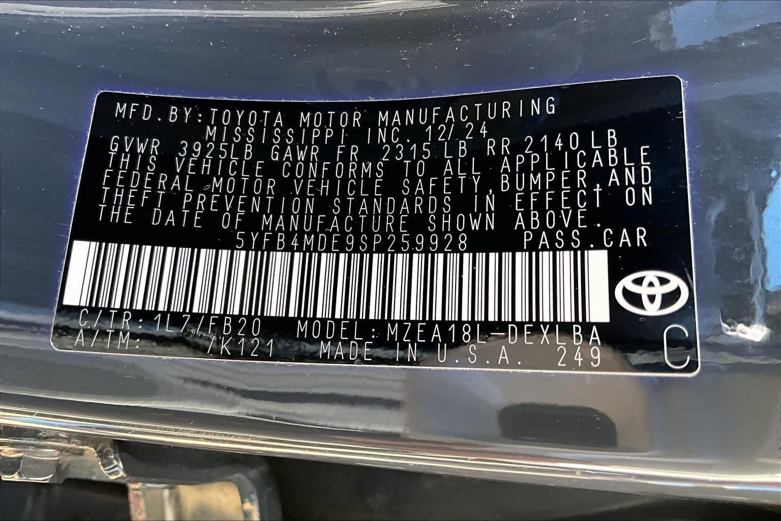 Used 2025 Toyota Corolla LE FWD image 35