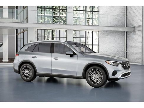 Certified 2025 Mercedes-Benz GLC 300 4MATIC image 13