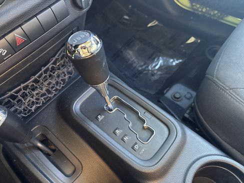 Used 2016 Jeep Wrangler Unlimited Sport w/ Quick Order Package 24S image 24