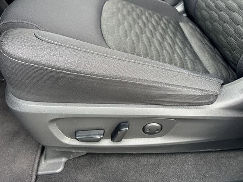 Certified 2022 Nissan Pathfinder SV image 27