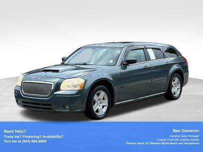 Used 2005 Dodge Magnum SE