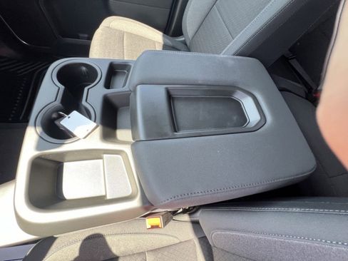 New 2024 GMC Sierra 1500 Elevation image 21