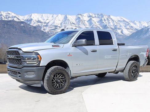 Used 2022 RAM 2500 Tradesman image 2