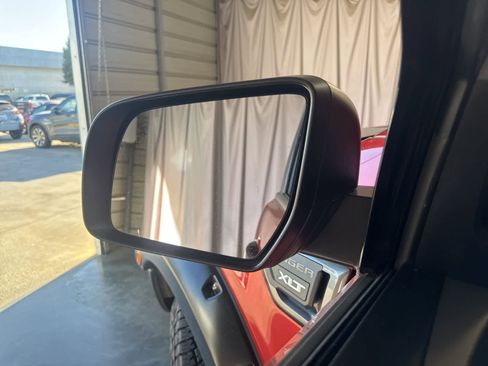 Used 2019 Ford Ranger XLT w/ Equipment Group 301A Mid RWD image 16