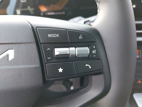 New 2026 Kia Sportage EX w/ EX Panorama Roof Package image 18