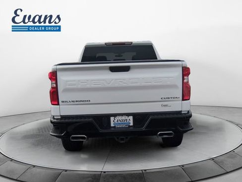 Used 2019 Chevrolet Silverado 1500 Custom Trail Boss w/ Custom Convenience Package image 6