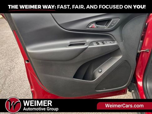 Used 2018 Chevrolet Equinox LT AWD/4WD image 8