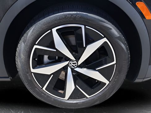 Used 2023 Volkswagen ID.4 S RWD image 10