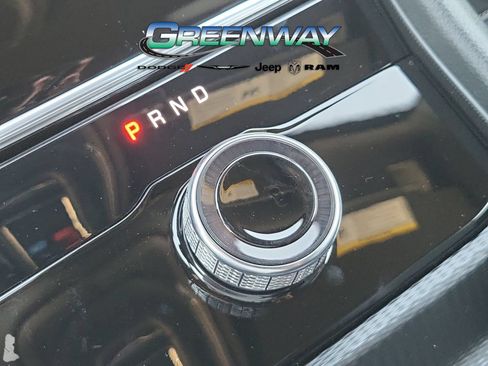 Used 2025 Jeep Grand Cherokee Limited RWD image 25