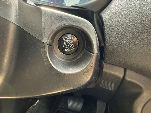 Used 2018 Jeep Renegade Sport w/ Power & Air Group FWD image 17