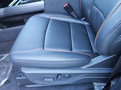 New 2026 Ford F350 Lariat w/ Black Appearance Package image 15