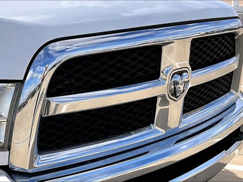 Used 2018 RAM 2500 Tradesman w/ Chrome Appearance Group image 26